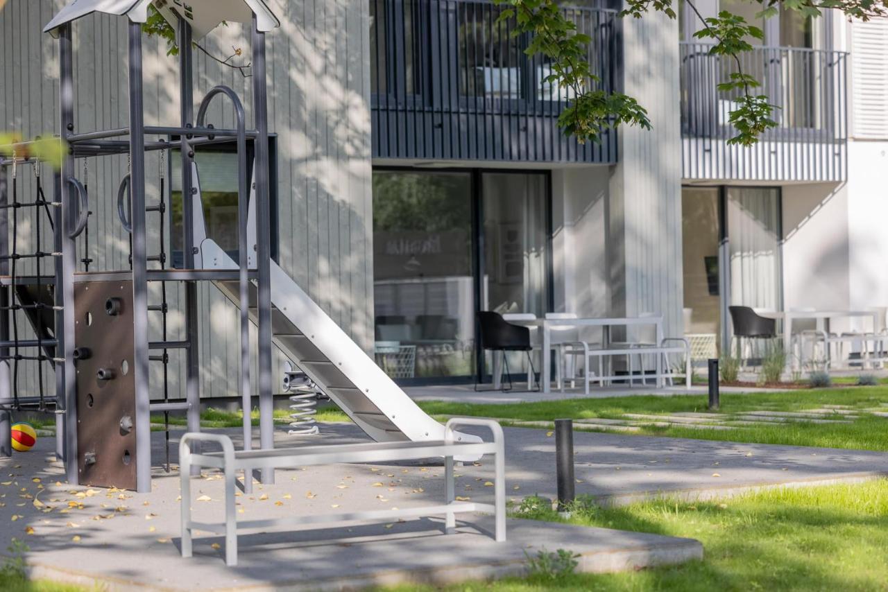 Lovesea Apartments Rewal Exteriör bild