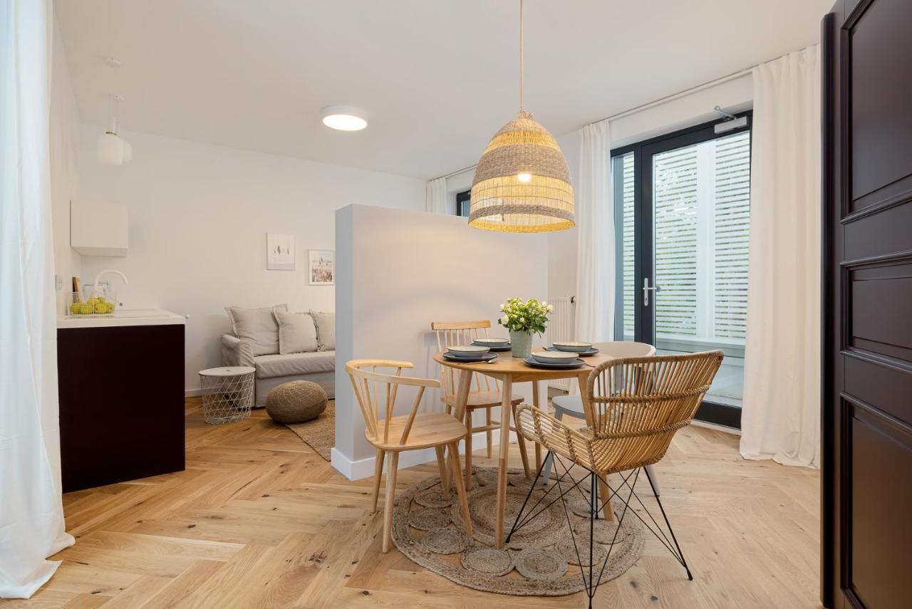 Lovesea Apartments Rewal Exteriör bild